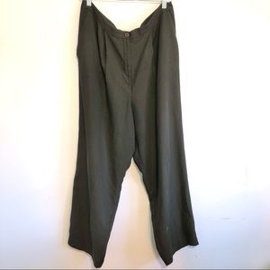 Vintage Women’s Wide Leg Trousers Olive Plus Size